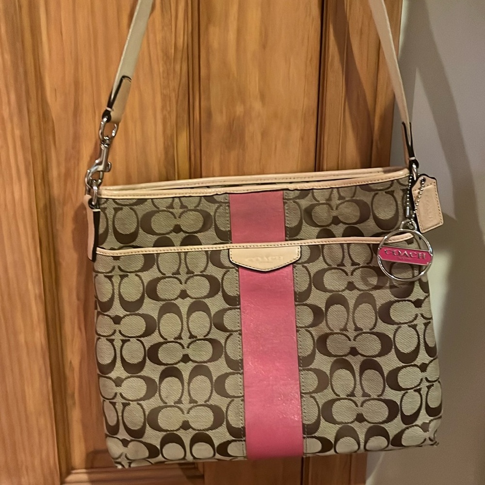 Coach Signature Bag